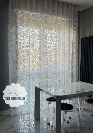 tenda a metro in devorè altezza 3 metri tortora 4 Tenda a Metro in Devorè Altezza 3 Metri Bianca