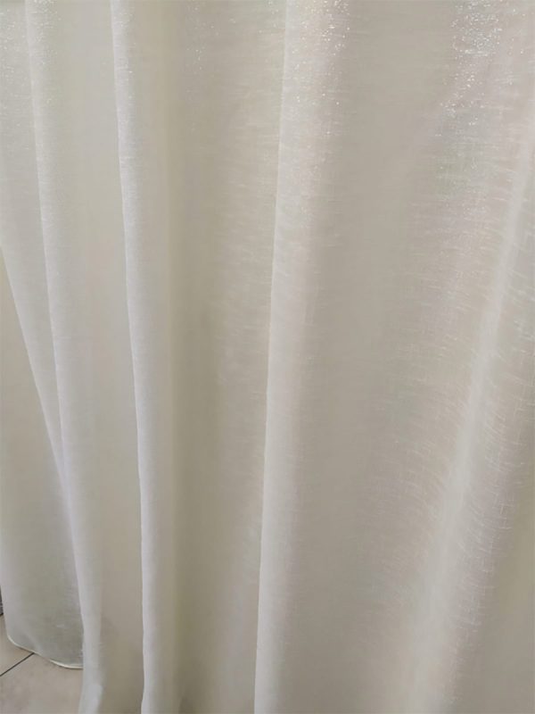 Tenda a Metro in Bouclè con filamenti Laminati base Piombata