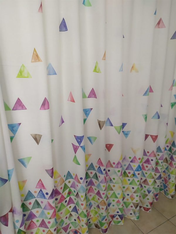 Tenda a Metro in Bouclè Effetto Lino con Base Piombata Altezza 3 Metri Triangoli - immagine 3