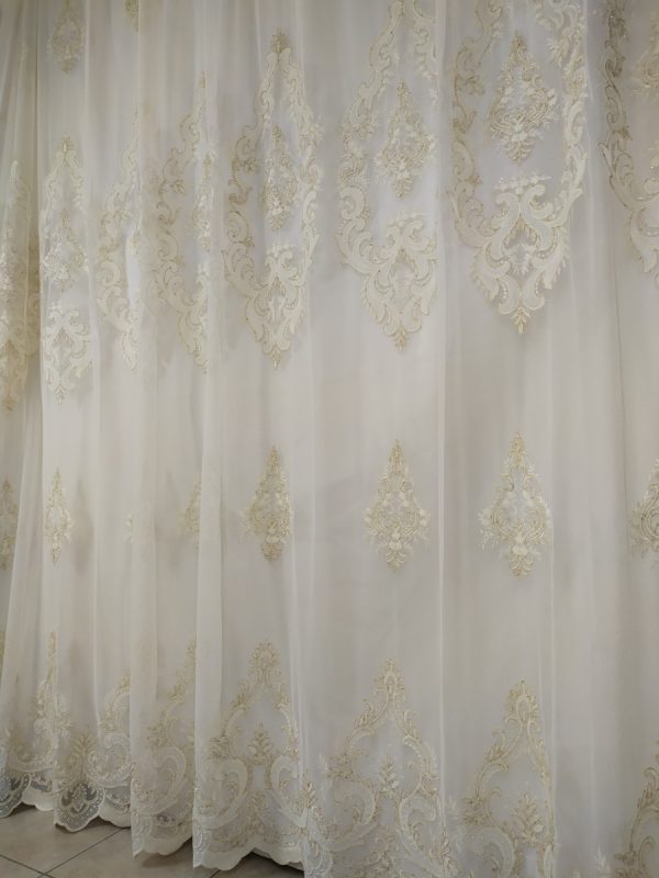 Tenda a Metro in Tulle