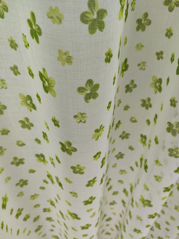 Tenda a Metro in Bouclè Effetto Lino Verde fiorellini