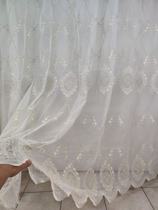 Tenda a Metro in Tulle con Base Orlata Altezza 3 Metri - immagine 3