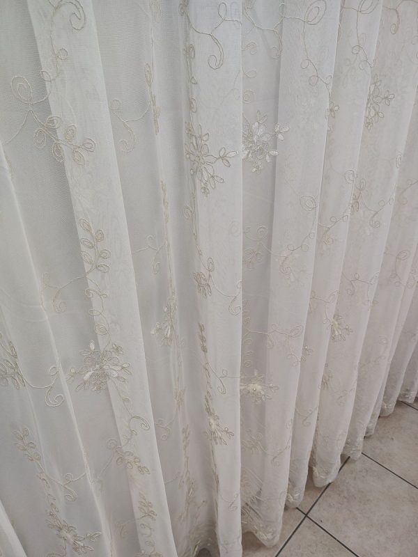 Tenda a Metro in Tulle con Base Orlata Altezza 3 Metri - immagine 11
