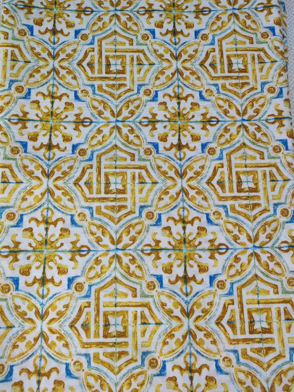MaxiTelo Copridivano/Copripoltrona: Eleganza e Protezione per il tuo Arredamento - Alta Qualità, Resistente e Lavabile - Made in Italy - immagine 4