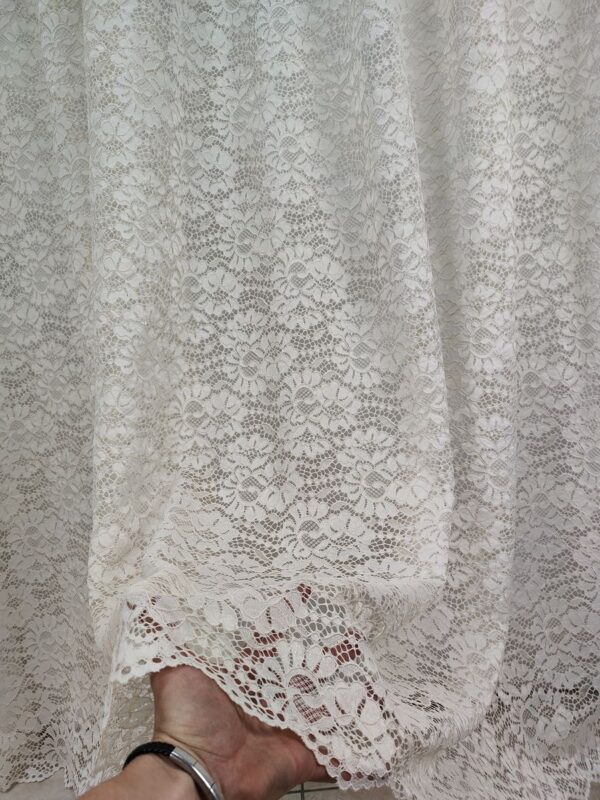 Tenda a Metro in Pizzo Beige - immagine 6