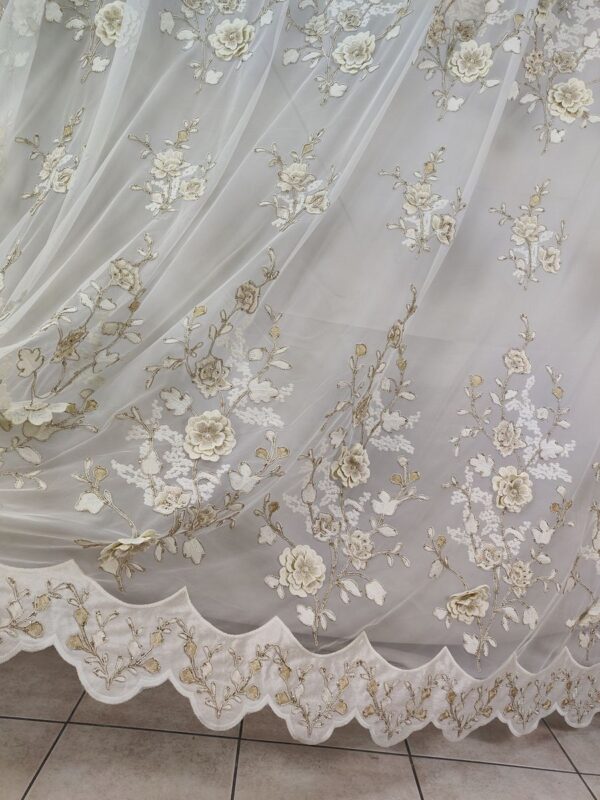 Tenda a Metro in Tulle con Base Orlata Altezza 3 Metri Oro
