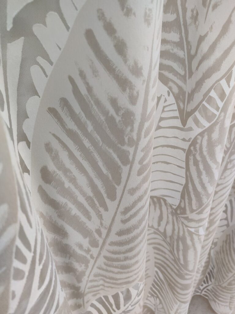 tenda a metro in devorè altezza 3 metri beige 18 IMG20250927121659 risultato