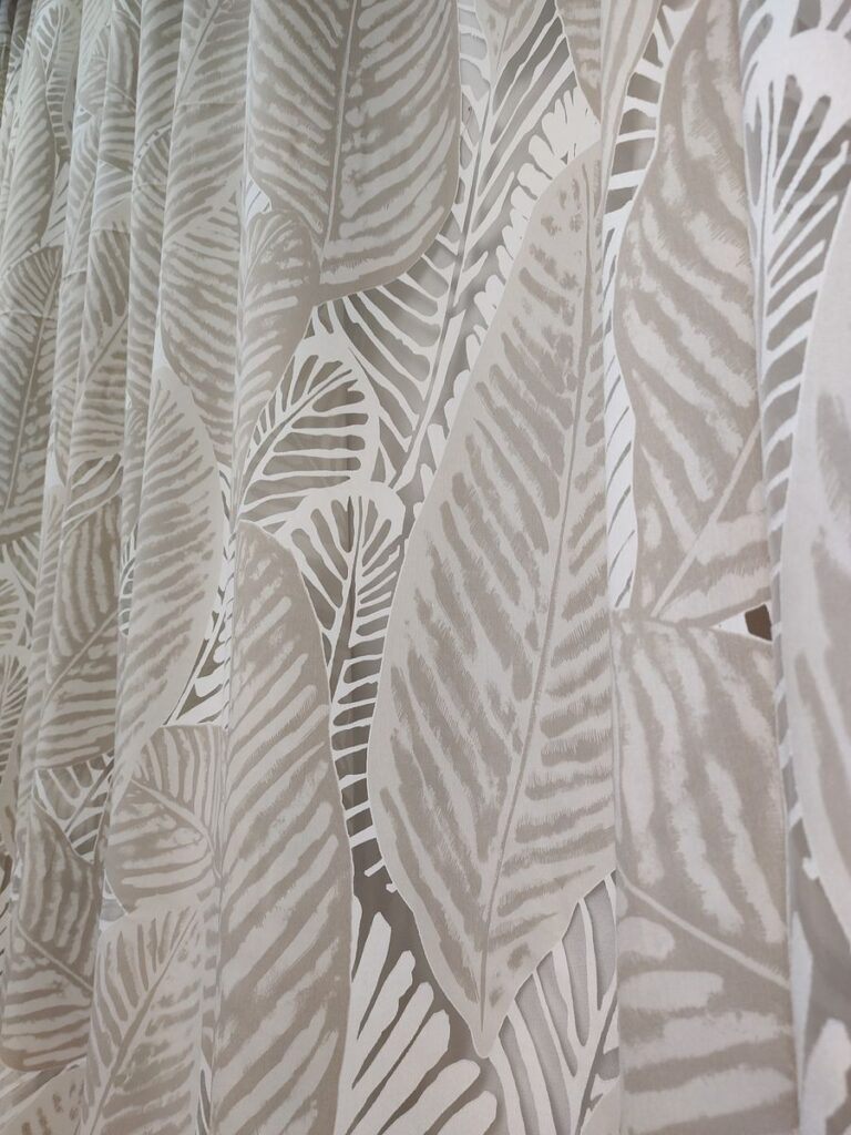 tenda a metro in devorè altezza 3 metri beige 8 IMG20250927121715 risultato