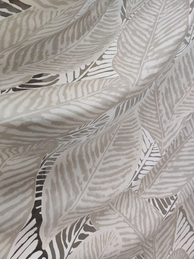 tenda a metro in devorè altezza 3 metri beige 2 IMG20250927121744 risultato