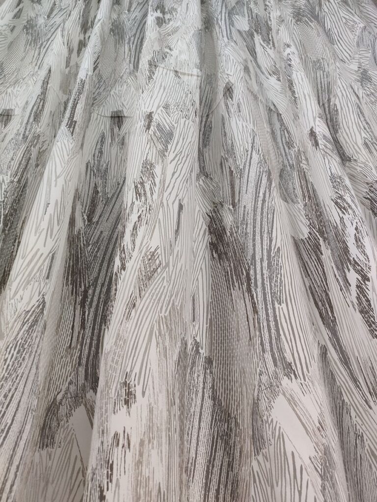 tenda a metro in devorè altezza 3 metri grigio 1 IMG20250927123336 risultato