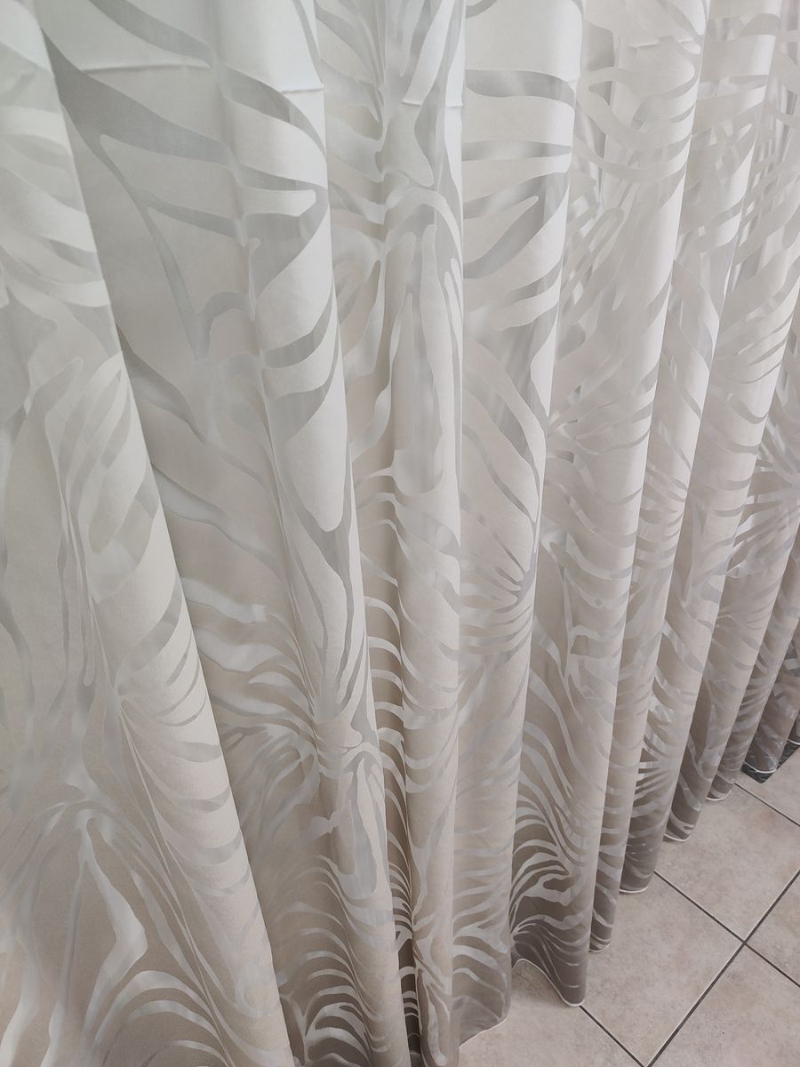 tenda a metro in devorè altezza 3 metri tortora 9 Tenda a Metro in Devorè Altezza 3 Metri Tortora - immagine 9