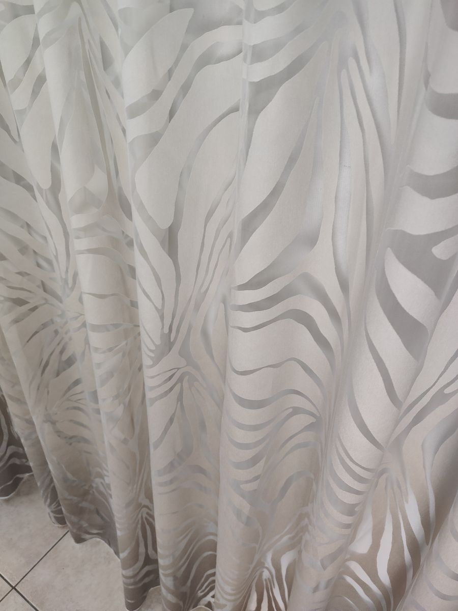 tenda a metro in devorè altezza 3 metri tortora 4 Tenda a Metro in Devorè Altezza 3 Metri Tortora - immagine 4