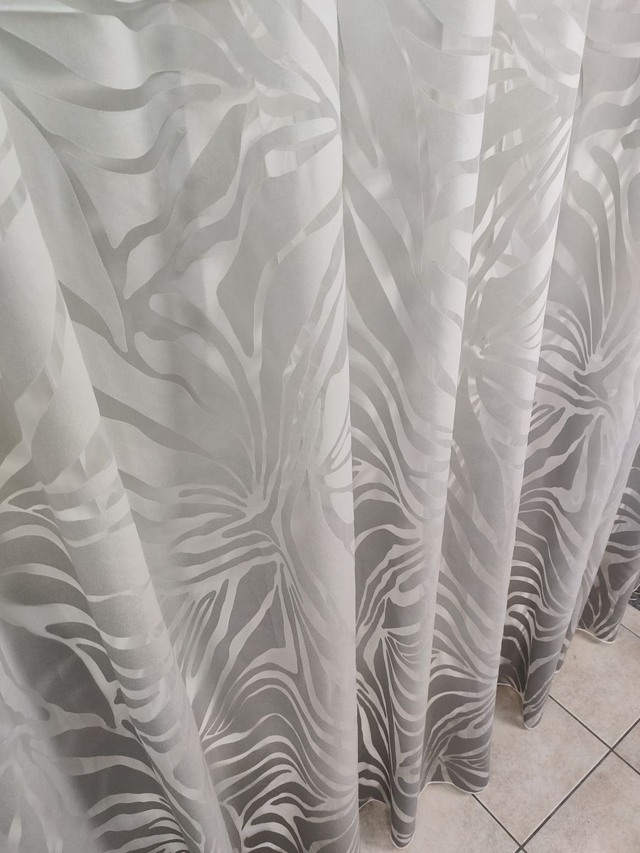 tenda a metro in devorè altezza 3 metri grigio 11 Tenda a Metro in Devorè Altezza 3 Metri Grigio - immagine 11