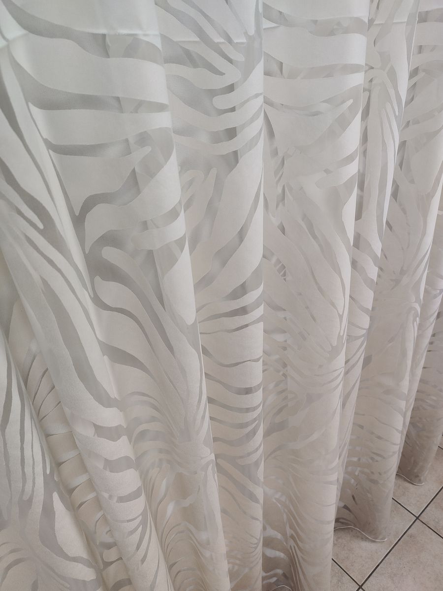 tenda a metro in devorè altezza 3 metri beige 17 Tenda a Metro in Devorè Altezza 3 Metri Beige - immagine 17