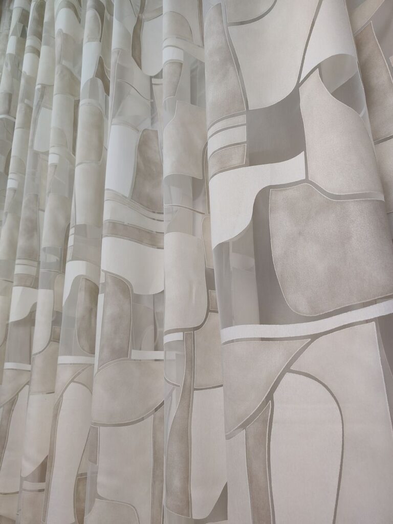 tenda a metro in devorè altezza 3 metri beige 8 IMG20251016135549 risultato