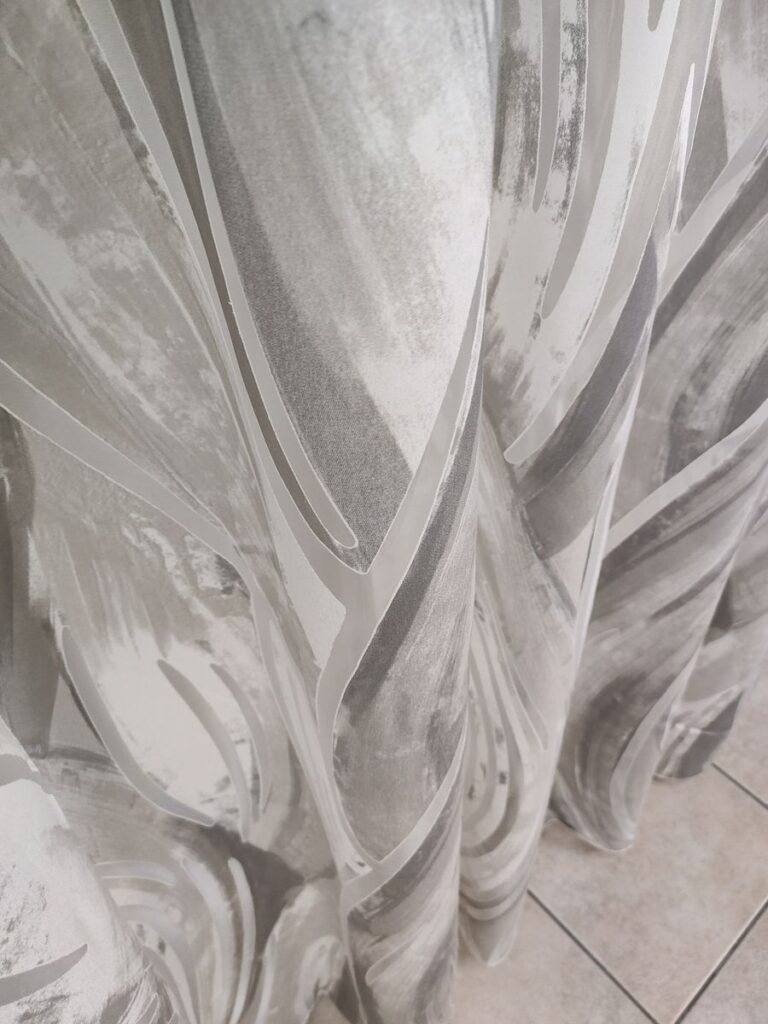 tenda a metro in devorè altezza 3 metri grigio 11 IMG20251016140736 risultato