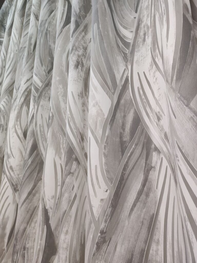 tenda a metro in devorè altezza 3 metri grigio 8 IMG20251016140752 risultato