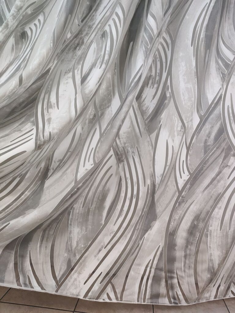 tenda a metro in devorè altezza 3 metri grigio 5 IMG20251016140805 risultato