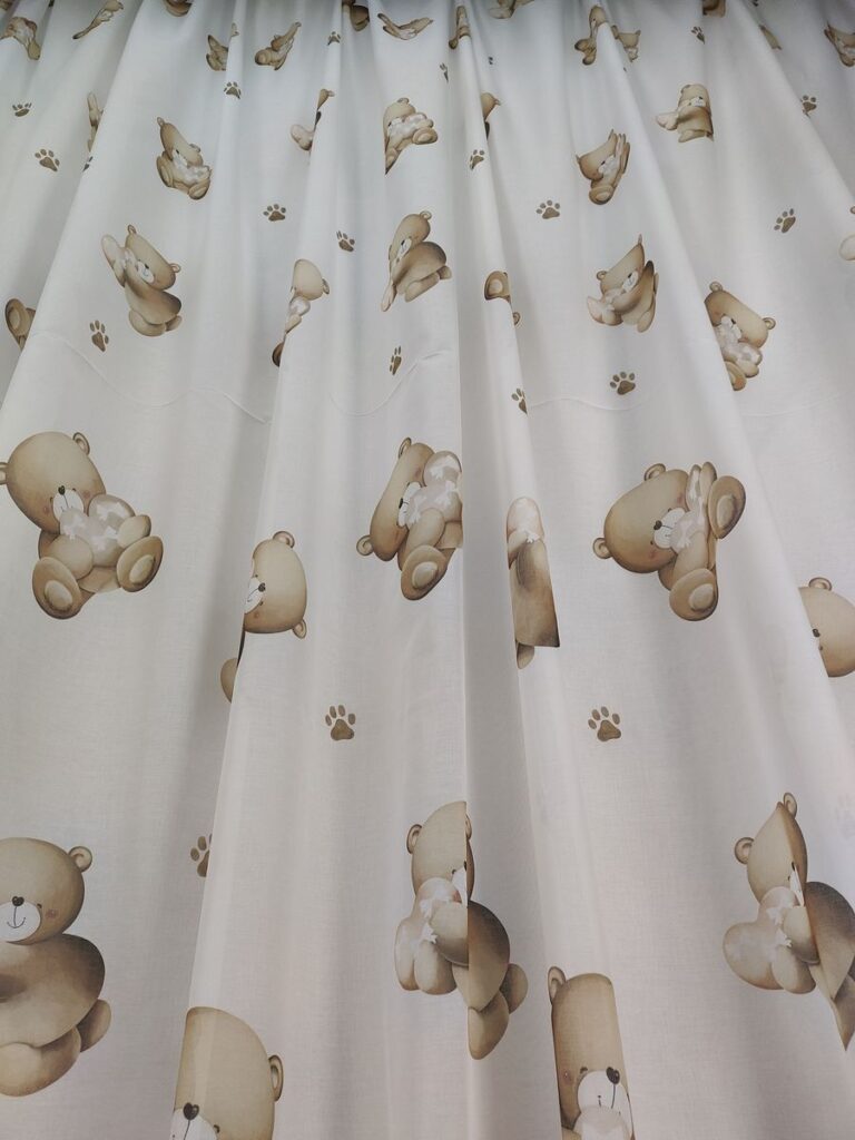 Tenda a Metro in Bouclè