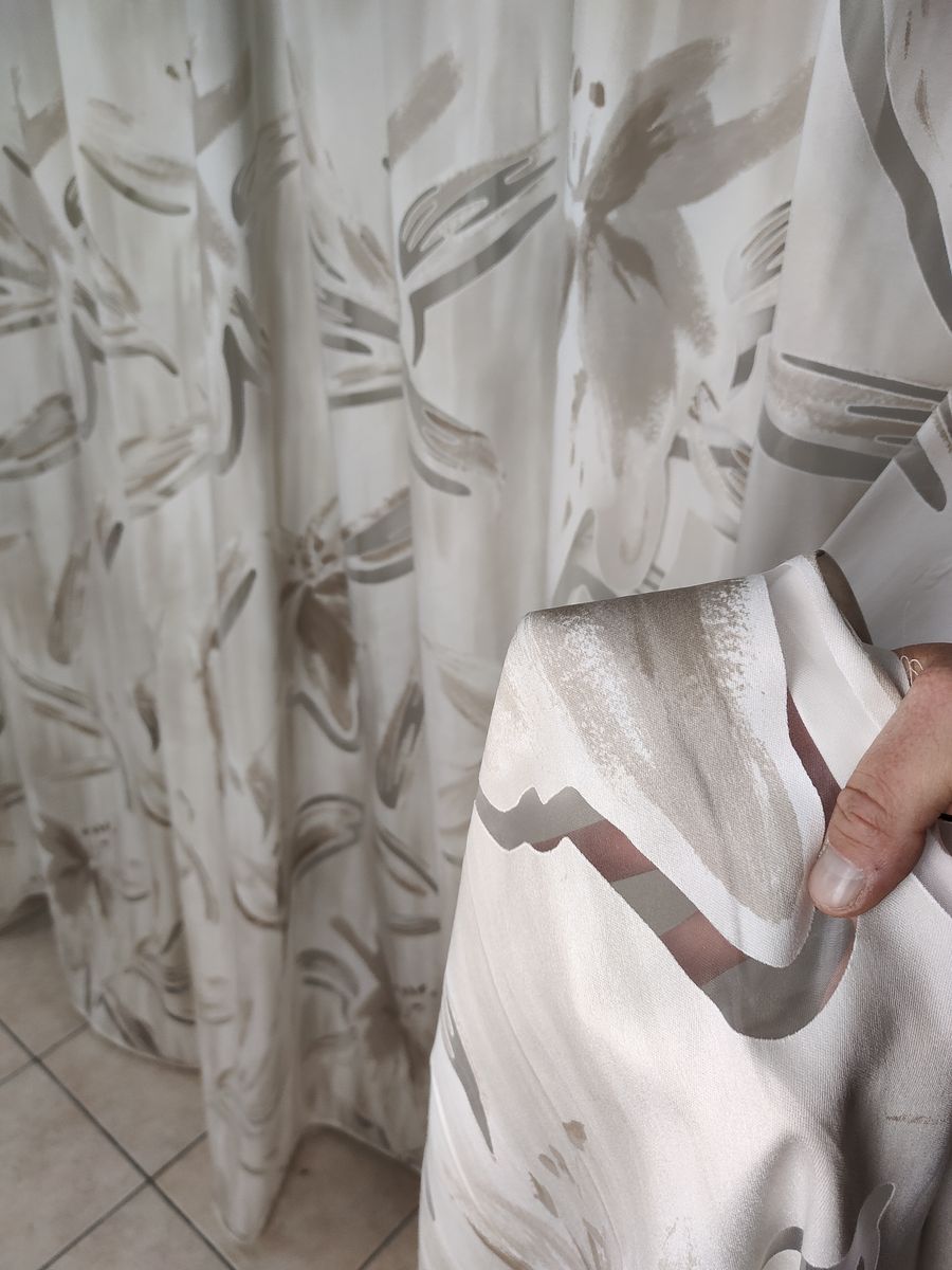 tenda a metro in devorè altezza 3 metri tortora 3 Tenda a Metro in Devorè Altezza 3 Metri Tortora - immagine 3