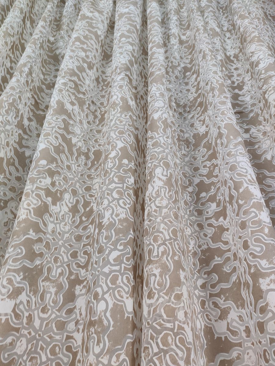 tenda a metro in devorè altezza 3 metri tortora 1 Tenda a Metro in Devorè Altezza 3 Metri Tortora