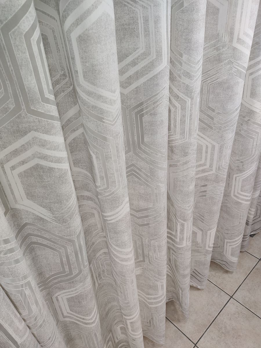 tenda a metro in devorè altezza 3 metri grigio 4 Tenda a Metro in Devorè Altezza 3 Metri Grigio - immagine 4