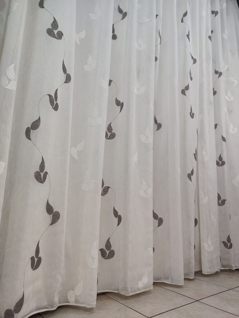 tenda a metro effetto lino grigio 14 IMG20251122104015 risultato