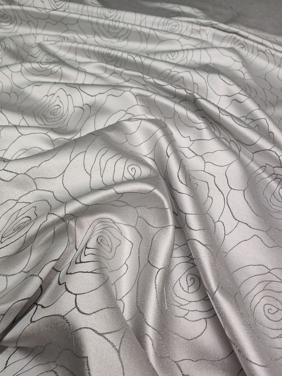 tappezzeria a metro grigio 3 Tappezzeria a Metro Grigio - immagine 3