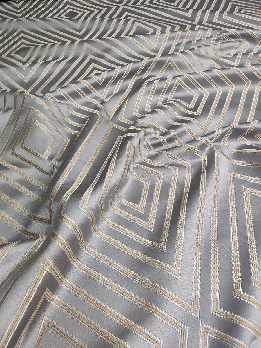 tappezzeria a metro grigio 2 Tappezzeria a Metro Grigio - immagine 2