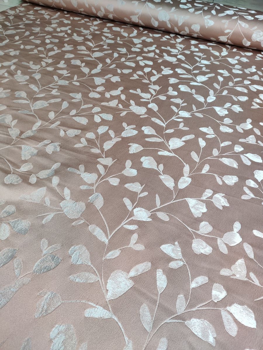 tappezzeria a metro rosa 11 Tappezzeria a Metro Rosa - immagine 11