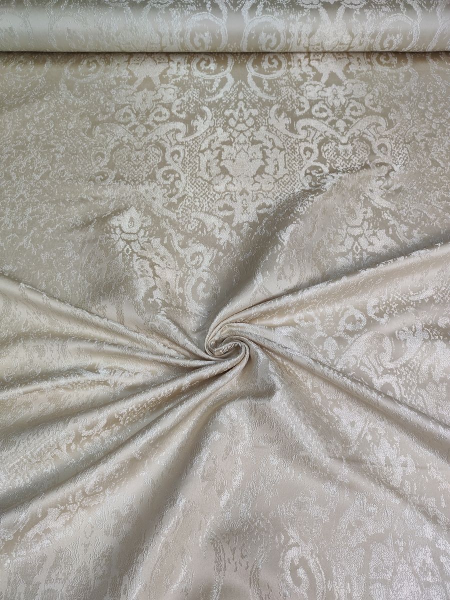 tappezzeria a metro beige 7 Tappezzeria a Metro Beige - immagine 7