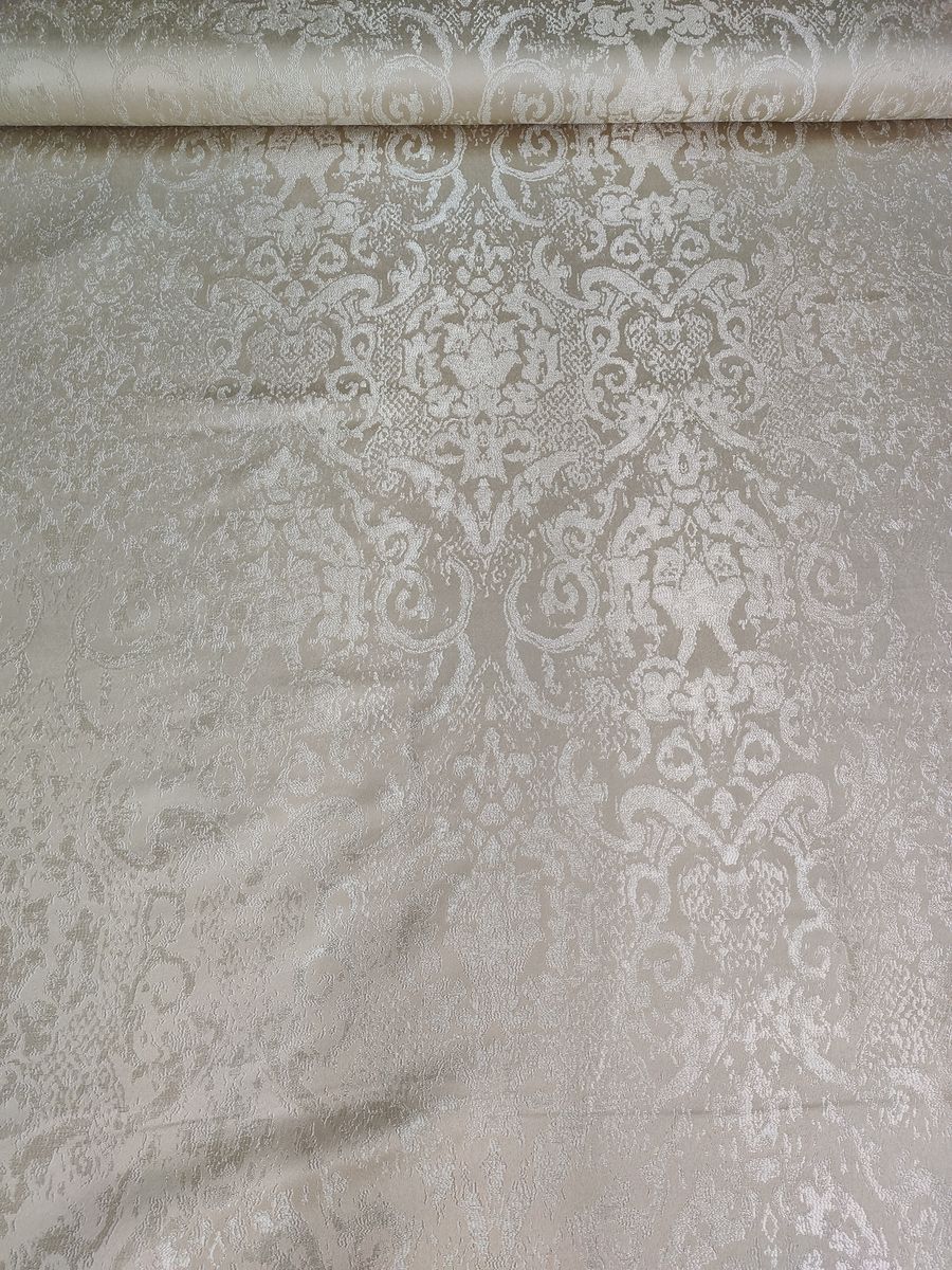 tappezzeria a metro beige 5 Tappezzeria a Metro Beige - immagine 5