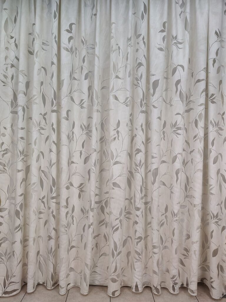 tenda a metro in devorè chanel beige 18 IMG20260415130306 risultato