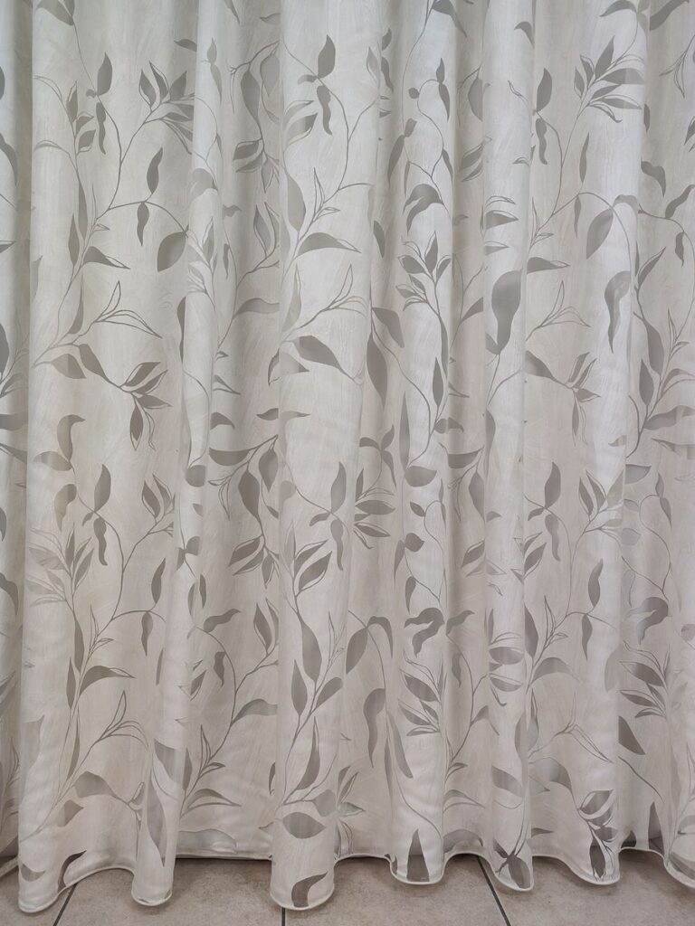 tenda a metro in devorè chanel beige 17 IMG20260415130314 risultato