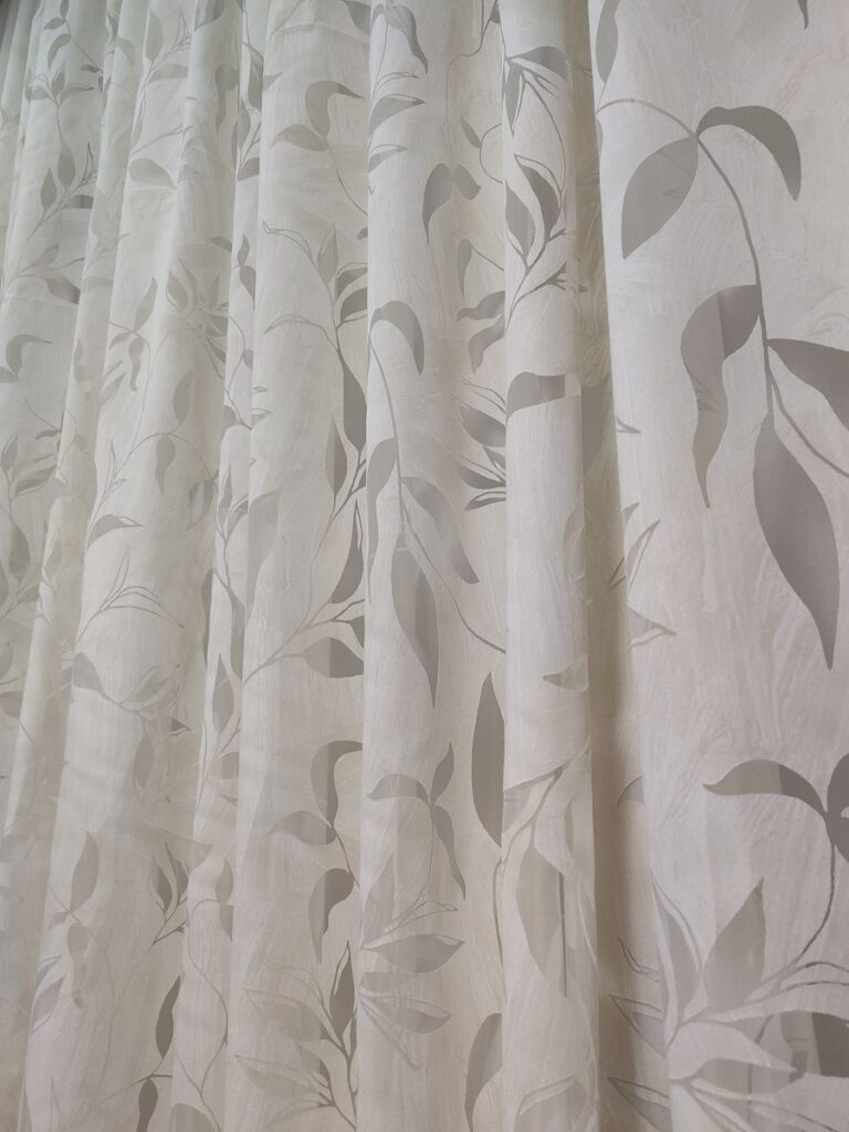 tenda a metro in devorè chanel beige 8 IMG20260415130348 risultato