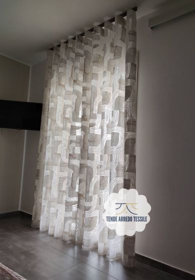 tenda a metro in bouclè effetto lino naturale 2 Tenda a Metro in Devorè Altezza 3 Metri Tortora