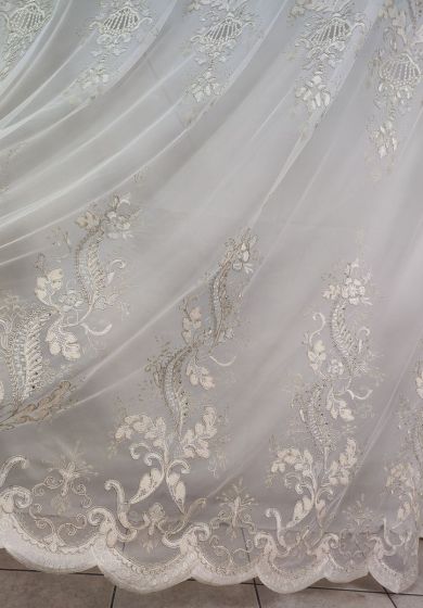 Tenda a Metro in Tulle con Base Orlata Altezza 3 Metri oro