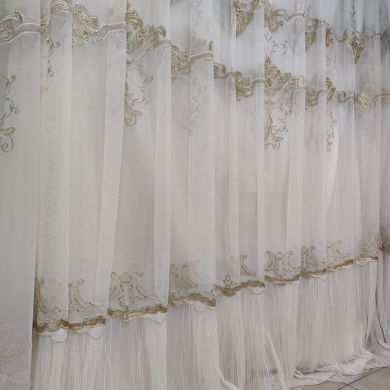 Tenda a Metro in Tulle con Base Orlata Altezza 3,7Metri