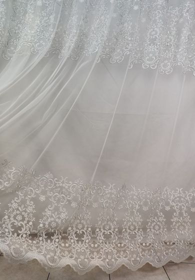 Tenda a Metro in Tulle con Base Orlata Altezza 3 Metri Argento