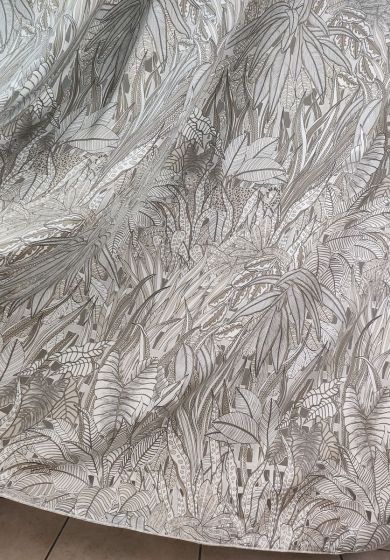 Tenda a Metro in Devorè Altezza 3 Metri Tortora