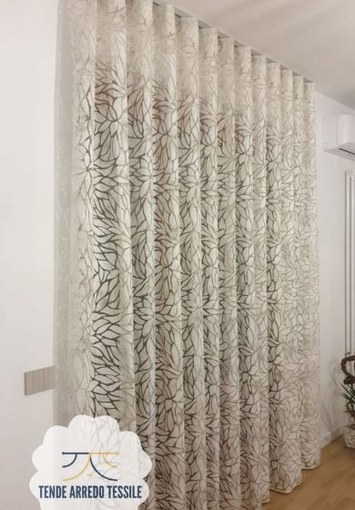 tenda a metro in bouclè effetto lino con doppia balza altezza 3 metri panna 8 Tenda a Metro in Devorè con Base Piombata Altezza 3 Metri Tortora